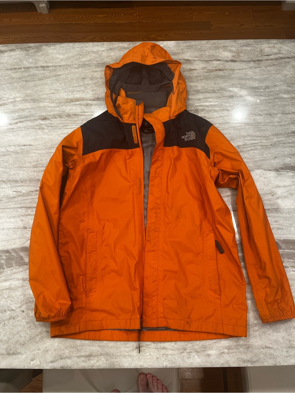 The North Face Boys XL HyVent Hooded Jacket | Orange | Waterproof